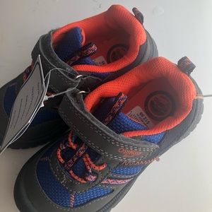 OshKosh B’gosh washable sneakers